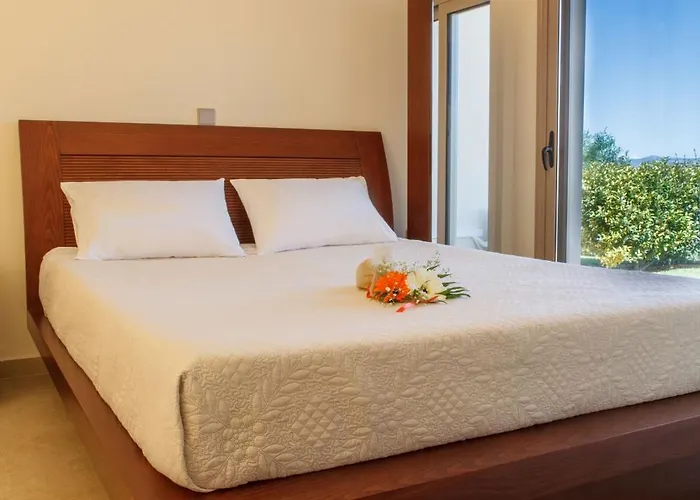 Artemis Nafplion Βίλα Τολό