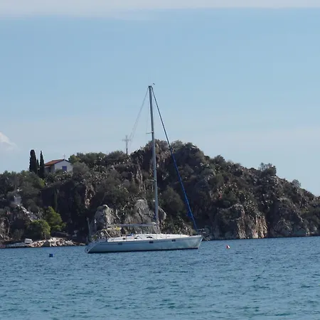 Artemis Nafplion Willa Tolón