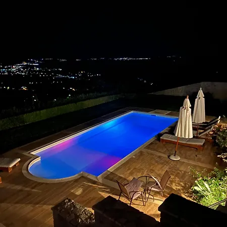 Artemis Nafplion Villa *