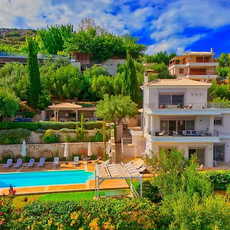 Artemis Nafplion Villa