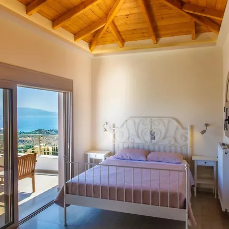 Artemis Nafplion Villa *