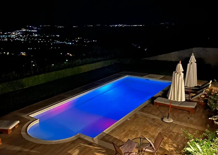 Artemis Nafplion Villa *