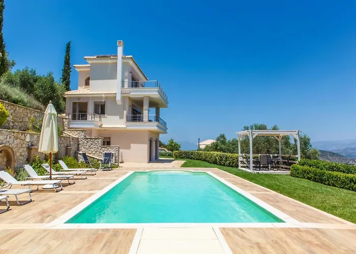 Artemis Nafplion Villa